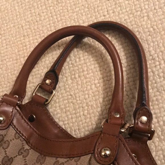 Gucci Shoulder Bag - Picture 4 of 8